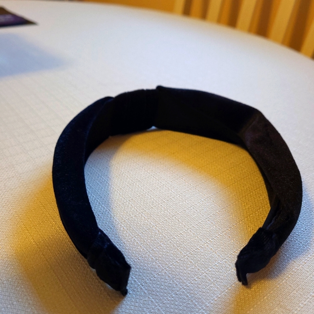 NWOT LOFT Knot Headband
